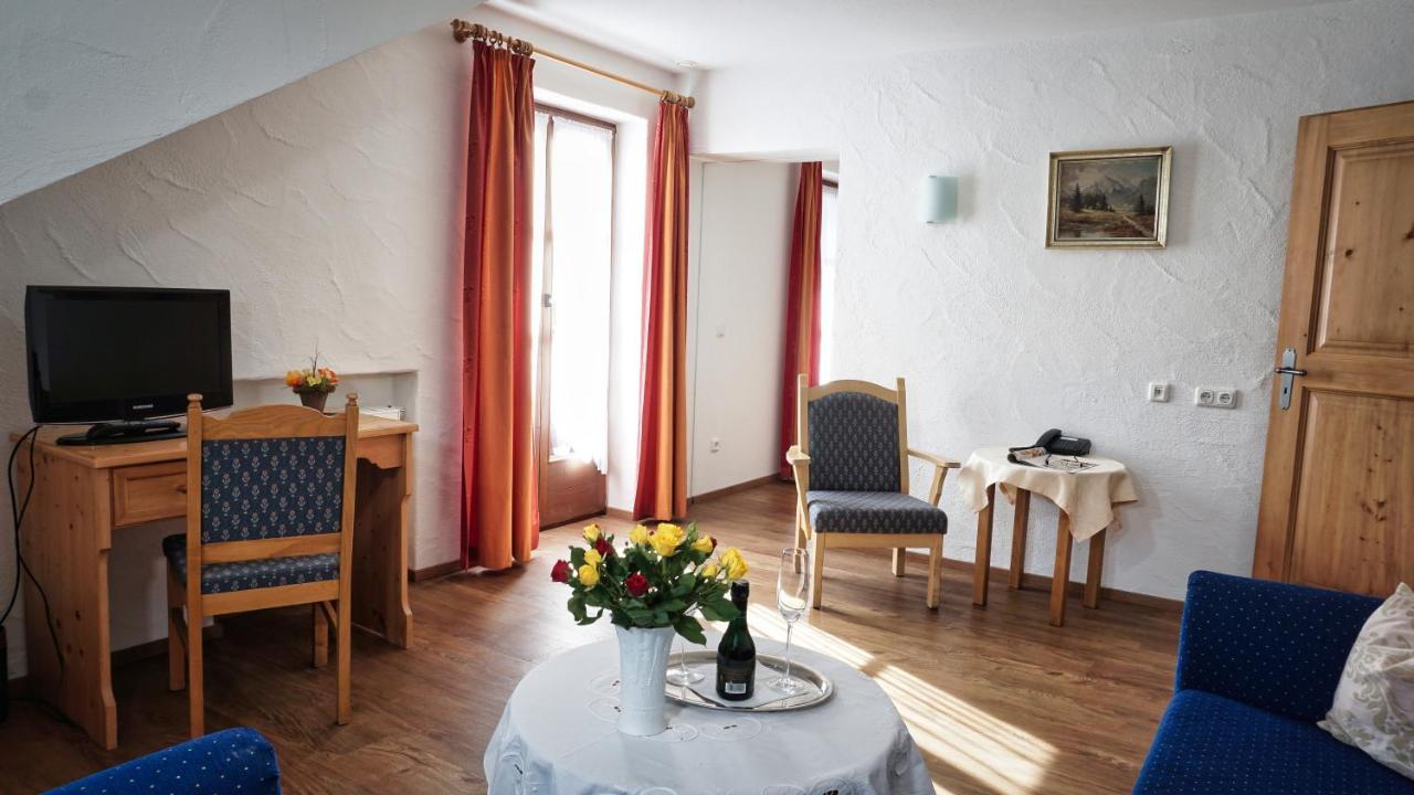 Hotel Landhaus Feldmeier ***S Oberammergau Luaran gambar