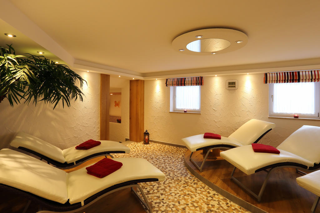 Hotel Landhaus Feldmeier ***S Oberammergau Luaran gambar
