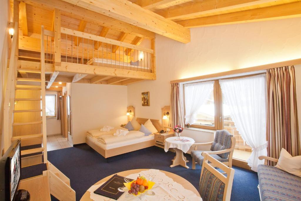 Hotel Landhaus Feldmeier ***S Oberammergau Bilik gambar
